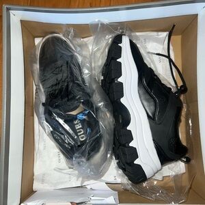 GUESS Lace-Up Platform Sneakers